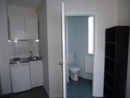 location appartement 1 pièce 18 m² à clermont-ferrand (63000)