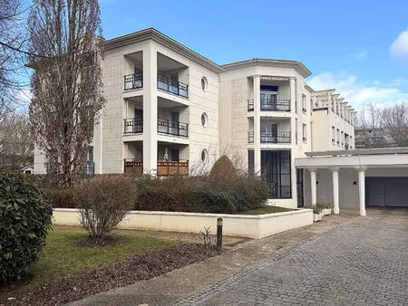 appartement guyancourt 3 pièces 79 m2 balcon 8 m²