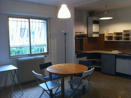 location appartement 1 pièce 23 m² à marseille 4 (13004)