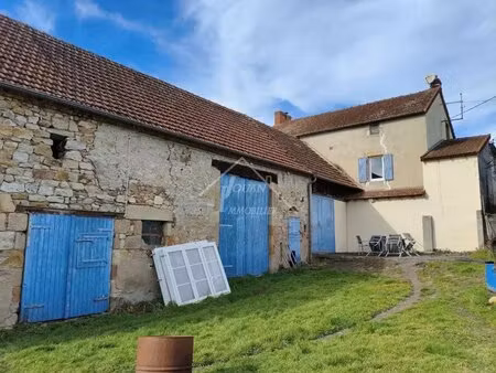 maison habitable de suite avec dépendances