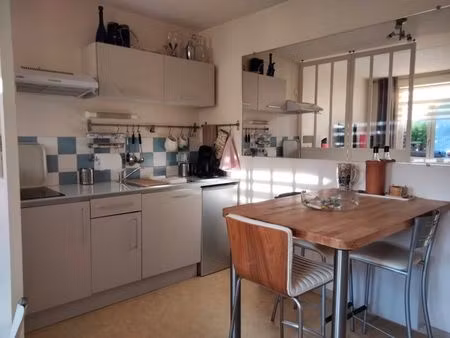 location appartement 1 pièce 38 m² à arras (62000)