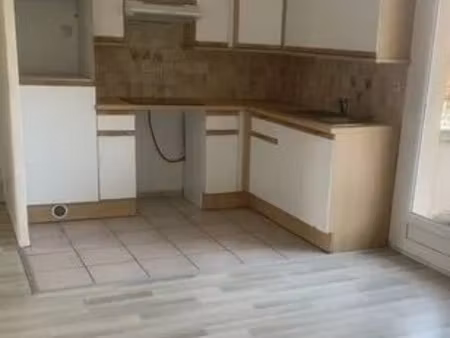 location appartement 3 pièces 66 m² à villejuif (94800)