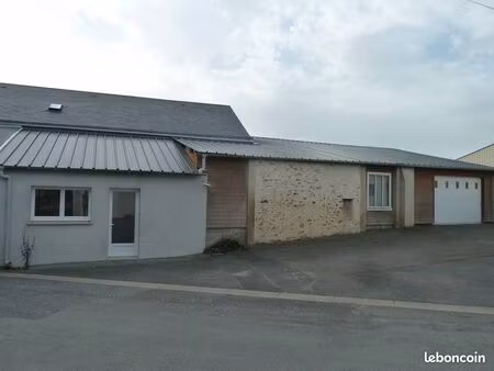 locaux 360 m2
