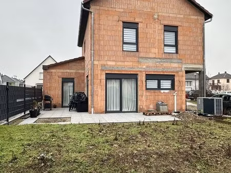 maison 4 pièces 105 m²