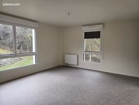 appartement 3 pièces 73 m²