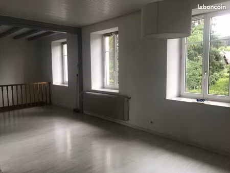 f5 bis 116 m² avec garage et place de parking dans copropriété (maison) à 10 mn à pied de 