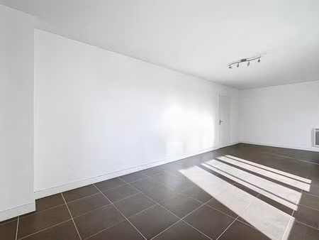 spacieux t2 moderne de 55 m²