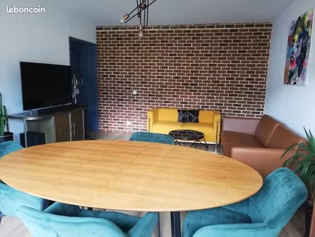 appartement 3 pièces 65m2 - 2 chambres balcon cave parking