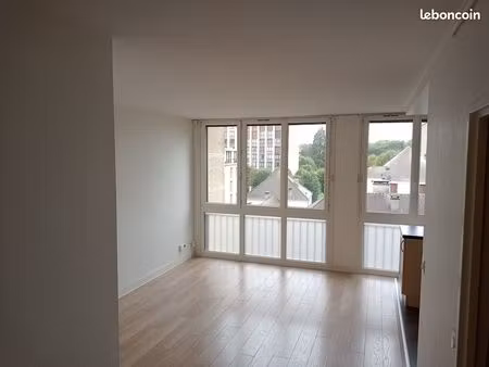 appartement 3 pièces très lumineux de 56 m² situé à meudon la forêt