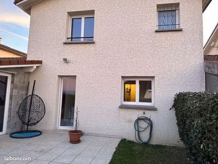 5 mn centre de saint savin