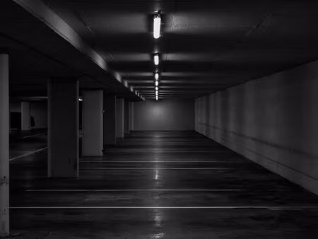 achat parking le mans 72000