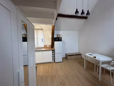 location appartement 1 pièce 28 m² à milly-la-forêt (91490)  770 €