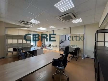 vente bureau larçay 52 m²