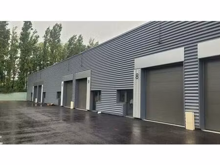 location local d'activités oissel 159 m²