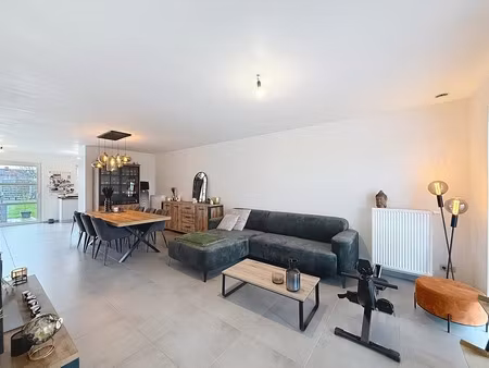 huis te huur in poelkapelle met 3 slaapkamers