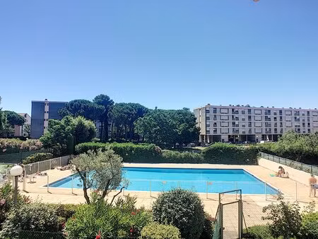 frejus  studio  loggia  parking  cave  piscine  tennis