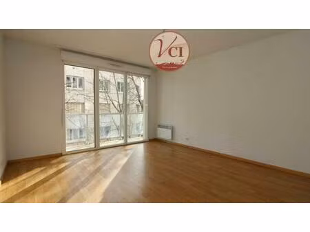 location appartement 2 pièces 43m² vichy 03200