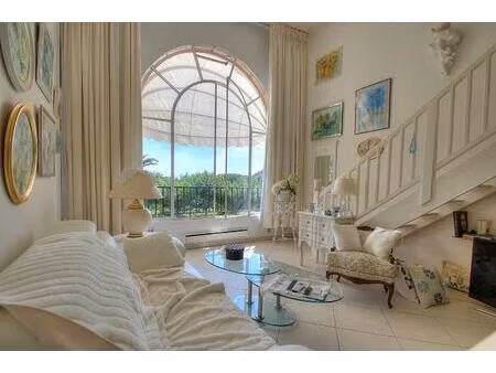 appartement 2 pieces 70 m2  piscine vue dégagée saint-raphael