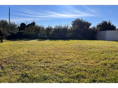 achat terrain 379m² st saturnin les avignon 84450