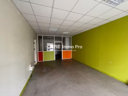 location local professionnel 139m²