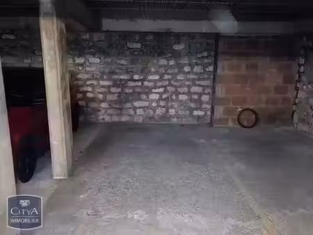 parking à louer - puteaux (92) - 100€