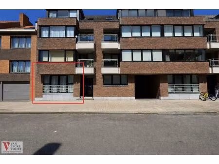 gelijkvloers appartement 61m²