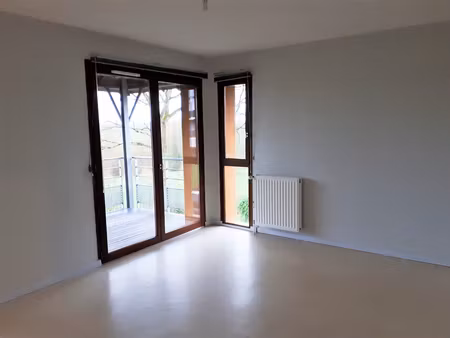 location appartement 3 pièces 61m²