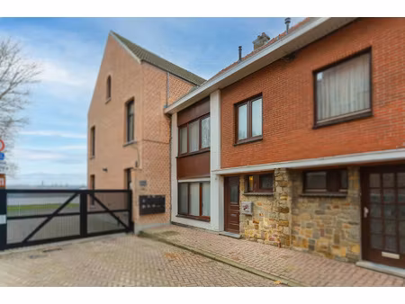 huis te koop in burcht met 3 slaapkamers