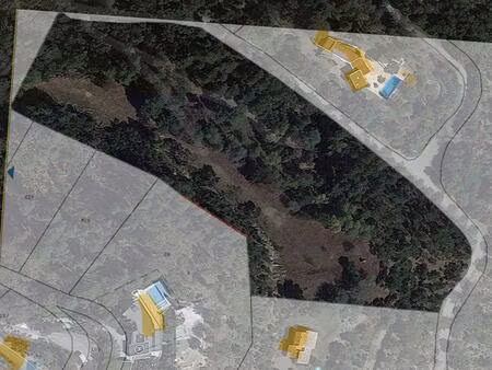 sous offre terrain à bâtir dans le parc résidentiel de l'estérel mandelieu 21850 m2