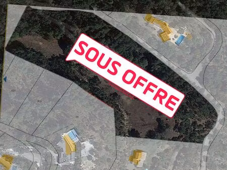 sous offre terrain à bâtir dans le parc résidentiel de l'estérel mandelieu 21850 m2