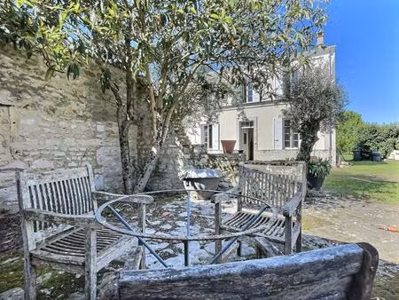 17250 - maison la vallée 5 pièce(s) 140 m2 + 120 m2 à finir de rénover -