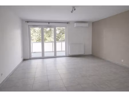 vente appartement 3 pièces 71 m² sainte-consorce (69280)