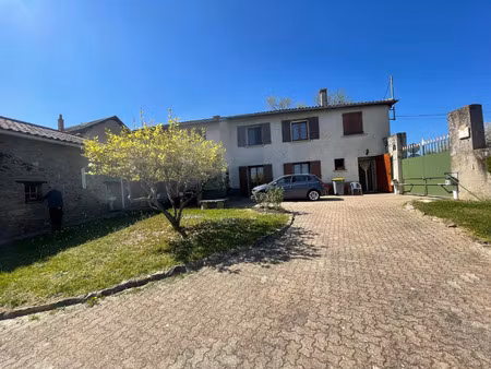 vente maison 5 pièces 165 m² sainte-consorce (69280)