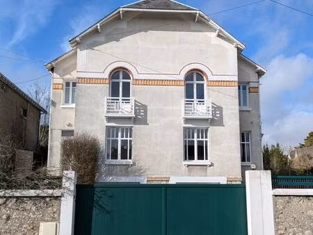 joué-lès-tours (37300)