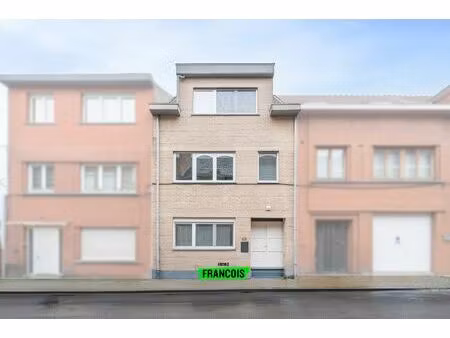 huis te koop in brussel met 4 slaapkamers