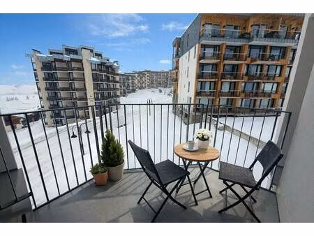 studio skis aux pieds - tignes