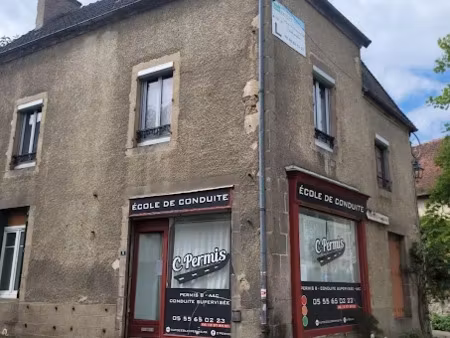 vente appartement 6 pièces 142 m² à boussac (23600)  140 000 €