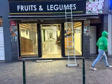 local commercial à louer – 200 m² – laeken (laken)