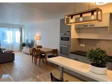 location appartement 2 pièces 44 m² à paris 11 (75011)