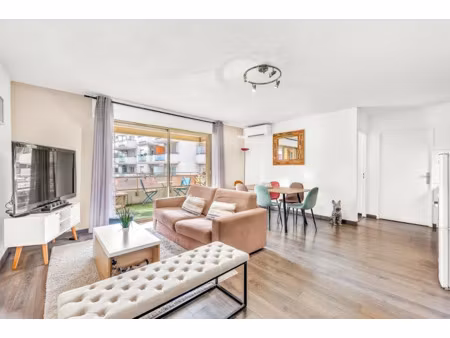 vente appartement 3 pièces 61 m² à saint-laurent-du-var (06700)  278 000 €