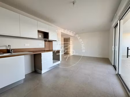 vente appartement 3 pièces 59.6 m² à sauvian (34410)  264 900 €