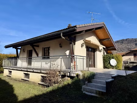 vente maison 6 pièces 182 m² cluses (74300)