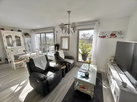 vente appartement 3 pièces 62 m² à méry-sur-oise (95540)  262 000 €