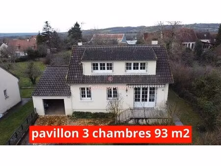 pavillon des années 80 refait à neuf  3 chambres  cuisine frigo américain  jardin  chauffa