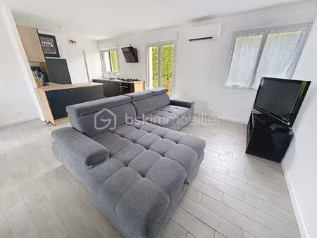 maison de 90 10 m² à saint-segal