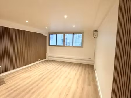 a louer - bureaux - qca