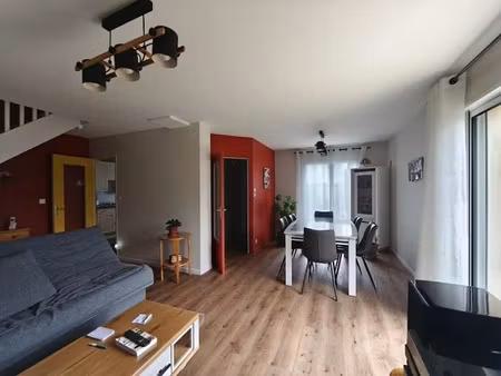 vente maison 4 pièces 87 m² à vitre (35500)  248 490 €