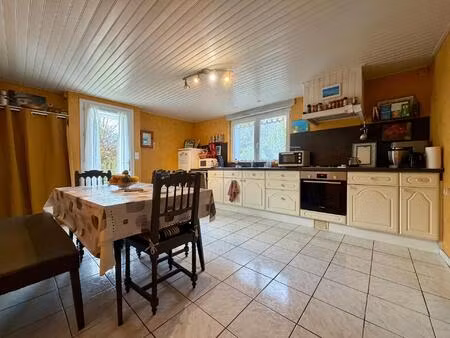 vente maison 7 pièces 196 m² chemillé-en-anjou (49120)