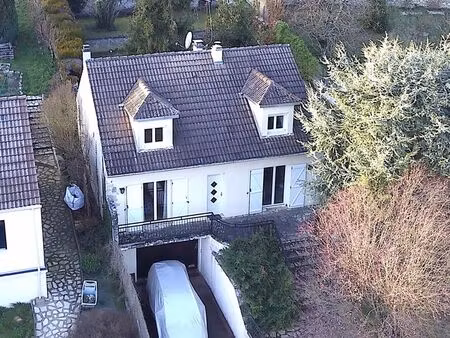 maison 4 chambres avec sous-sol total