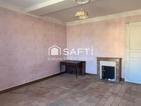 maison de 100 m² 2 chambres  belle hauteur sous plafond